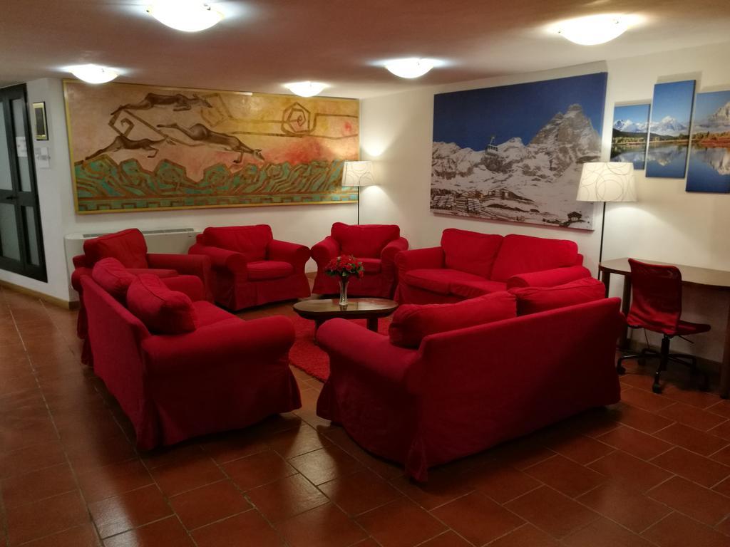 Апарт готель Cervinia Due Брей-Червінія Екстер'єр фото